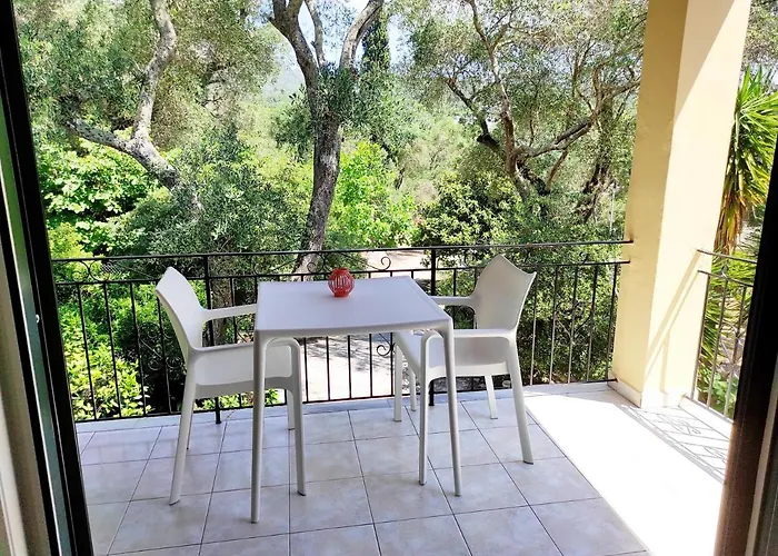 Eleni - لياباديس